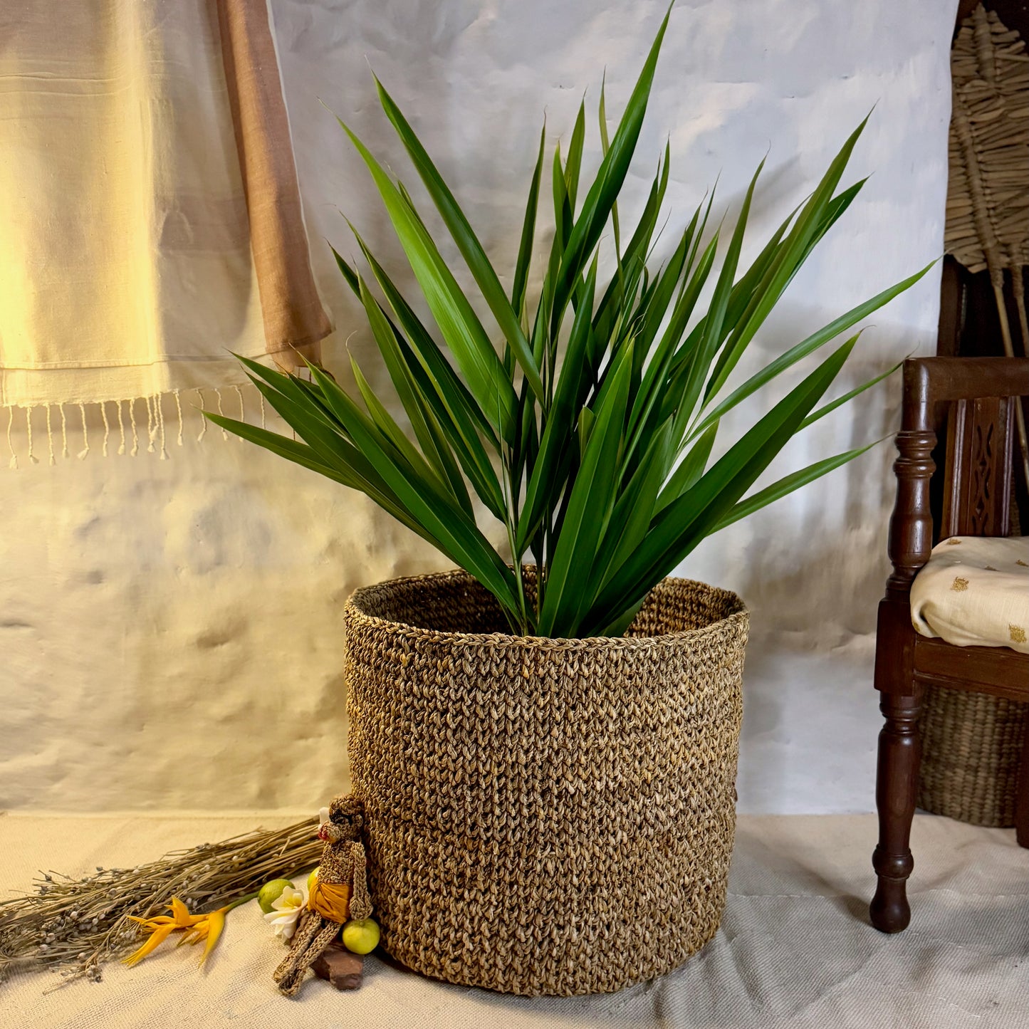 Large banana fibre planter 2