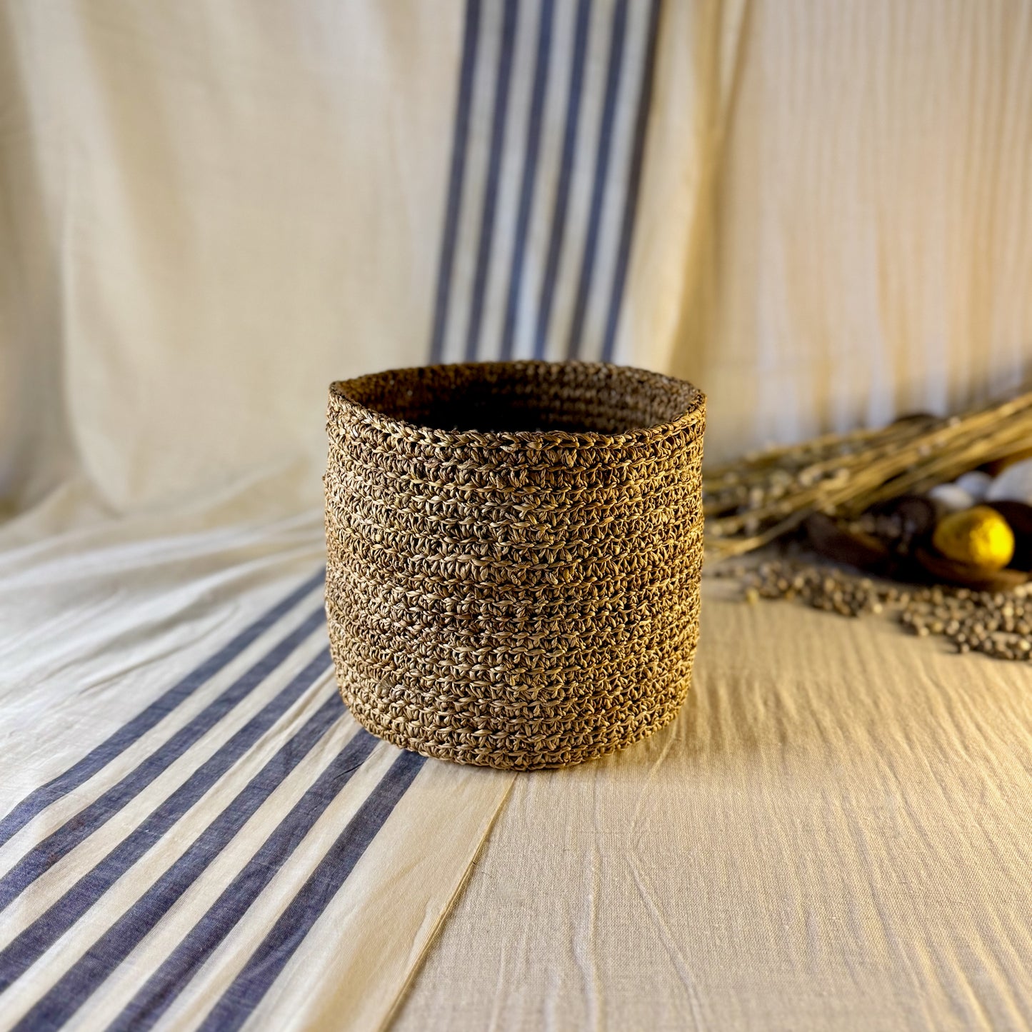 Big uramm planter basker