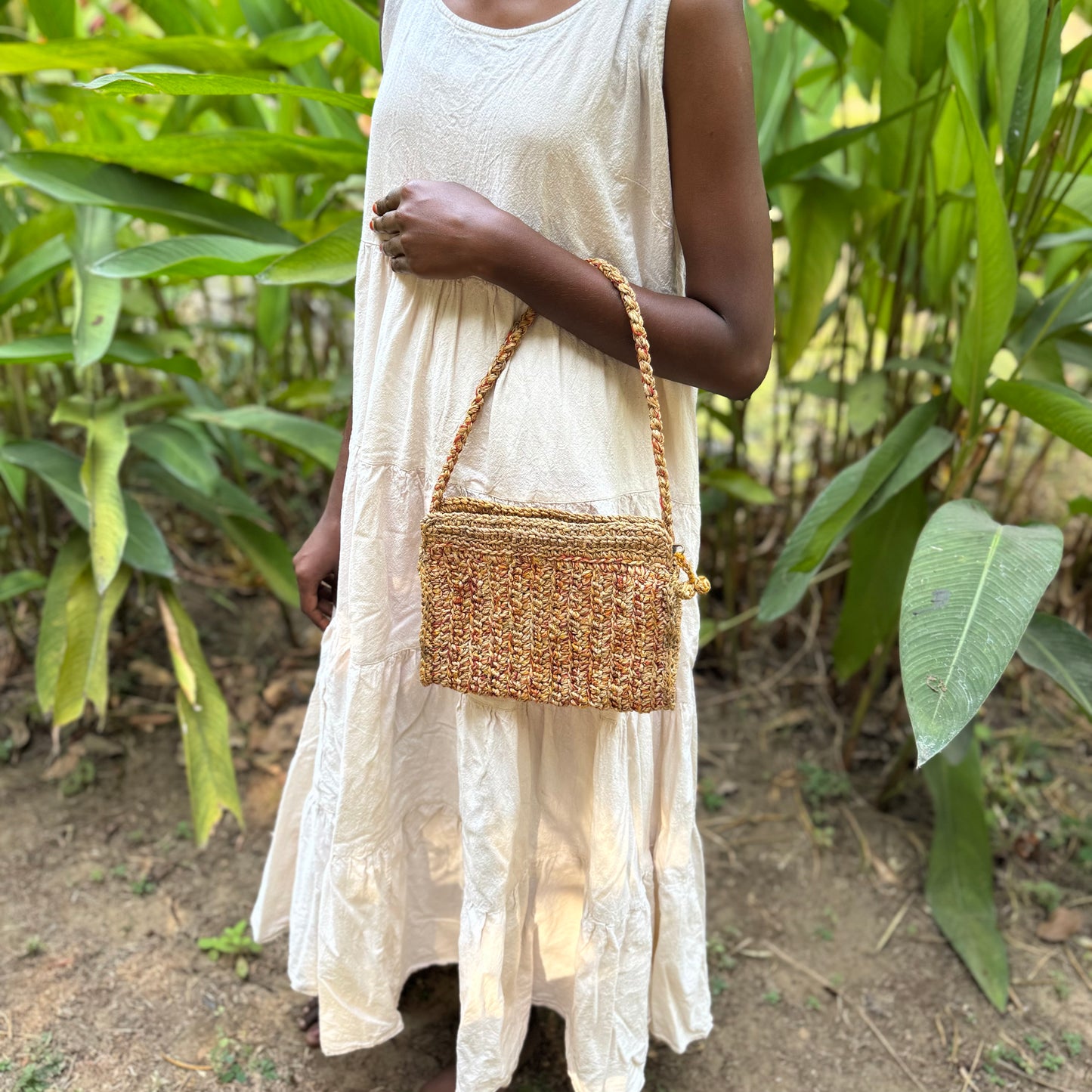 shoulder bag with model