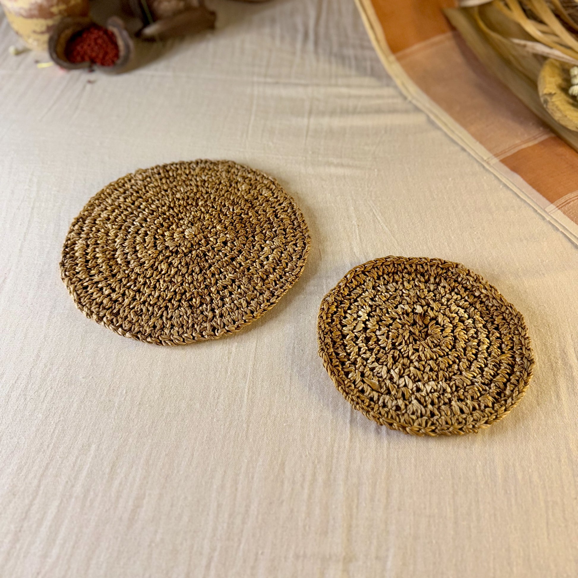 Saptami Table Mat Banana Fiber Crochet Table Mat - Extra Small – Handmade in Hampi