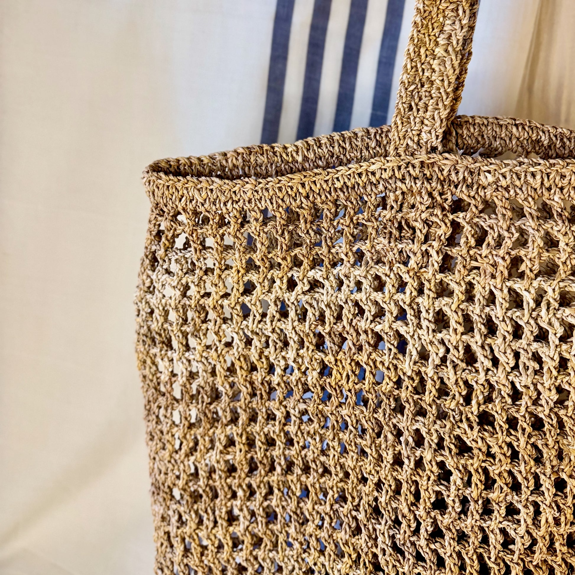 Egg jali bag